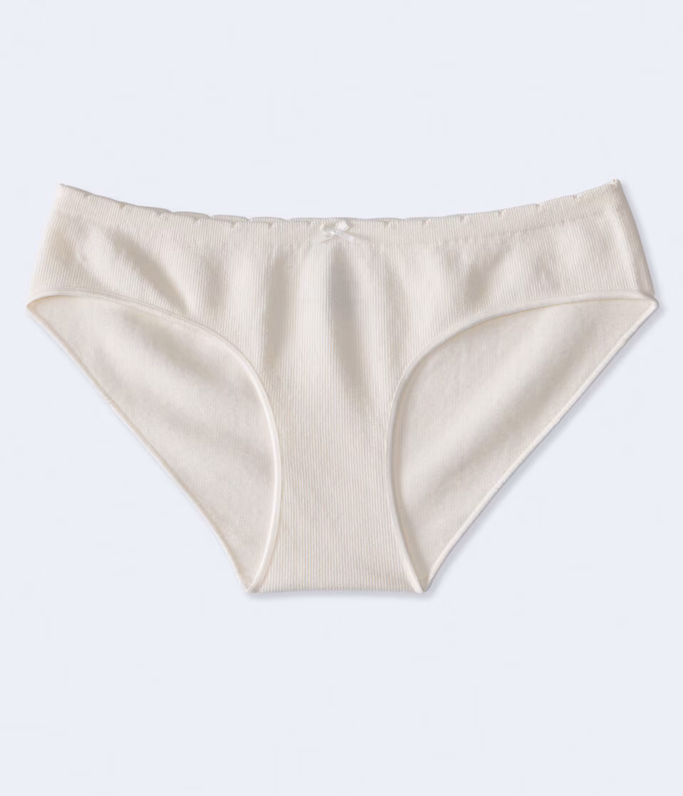 Scalloped Seamless Hipster