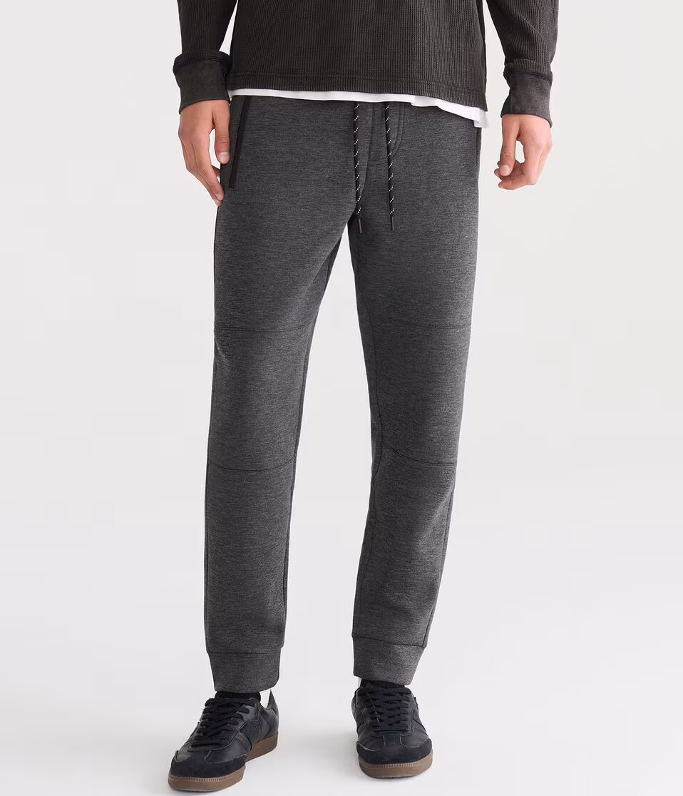 Aero MVMNT Tech Fleece Joggers