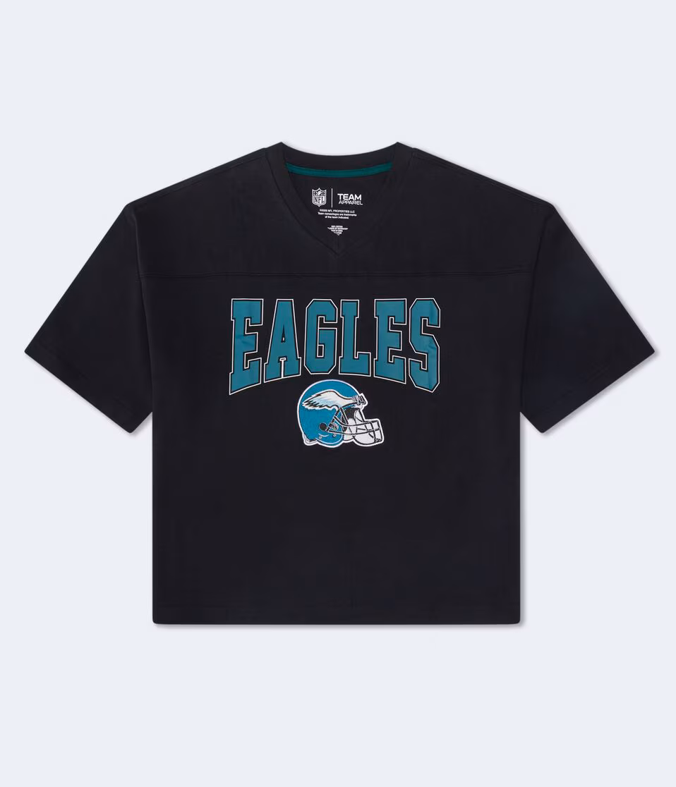 Philadelphia Eagles Boxy V-Neck Graphic Tee