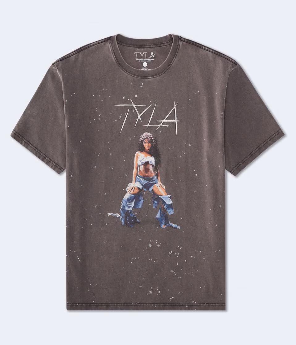 Tyla Relaxed Graphic Tee
