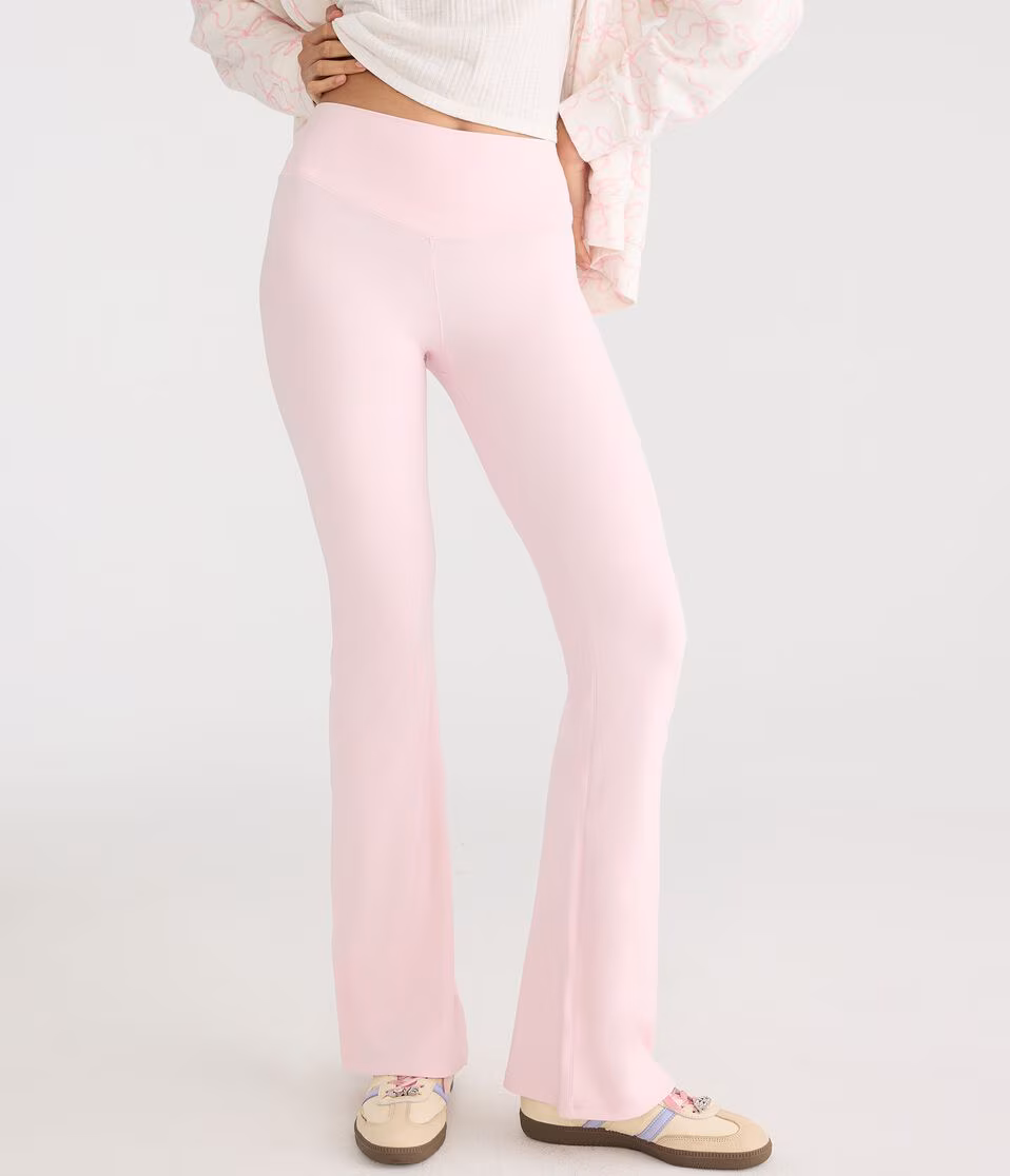 Buttery Soft High-Rise V-Waist Flare Leggings